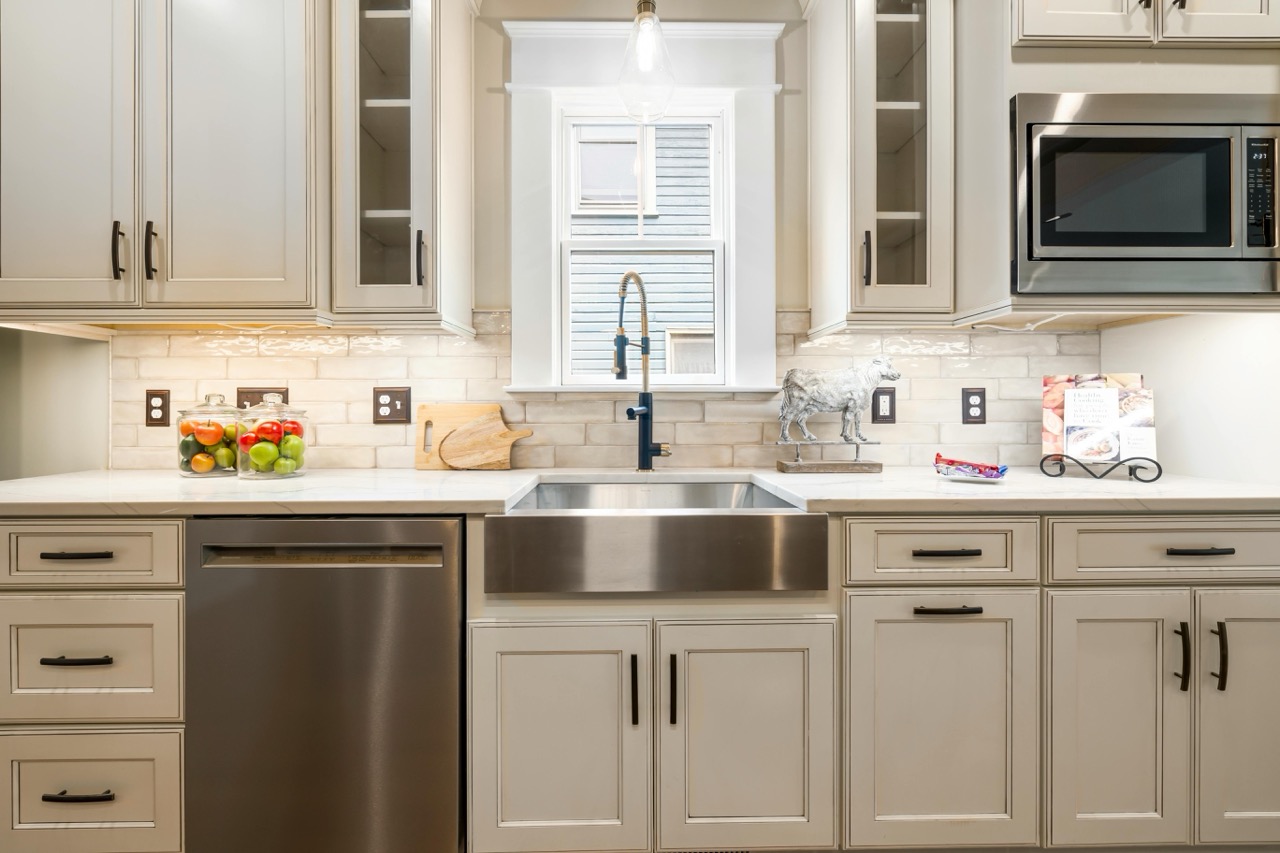 Luxury Kitchen Remodel by Trevix Builders project photo